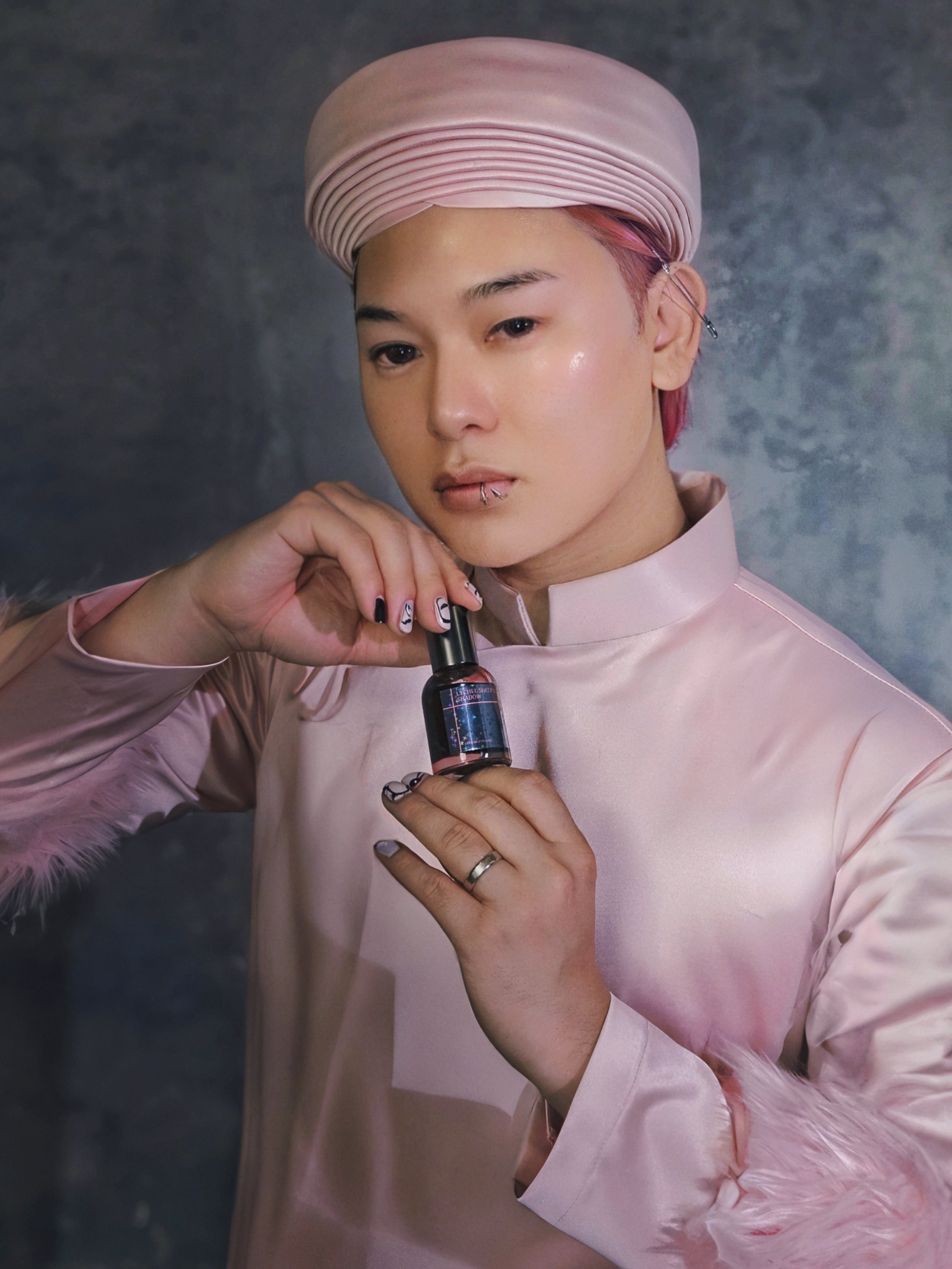 LYCHEE SHEEP's SHADOW [Earthy Lychee Chypre] - lv1 studio