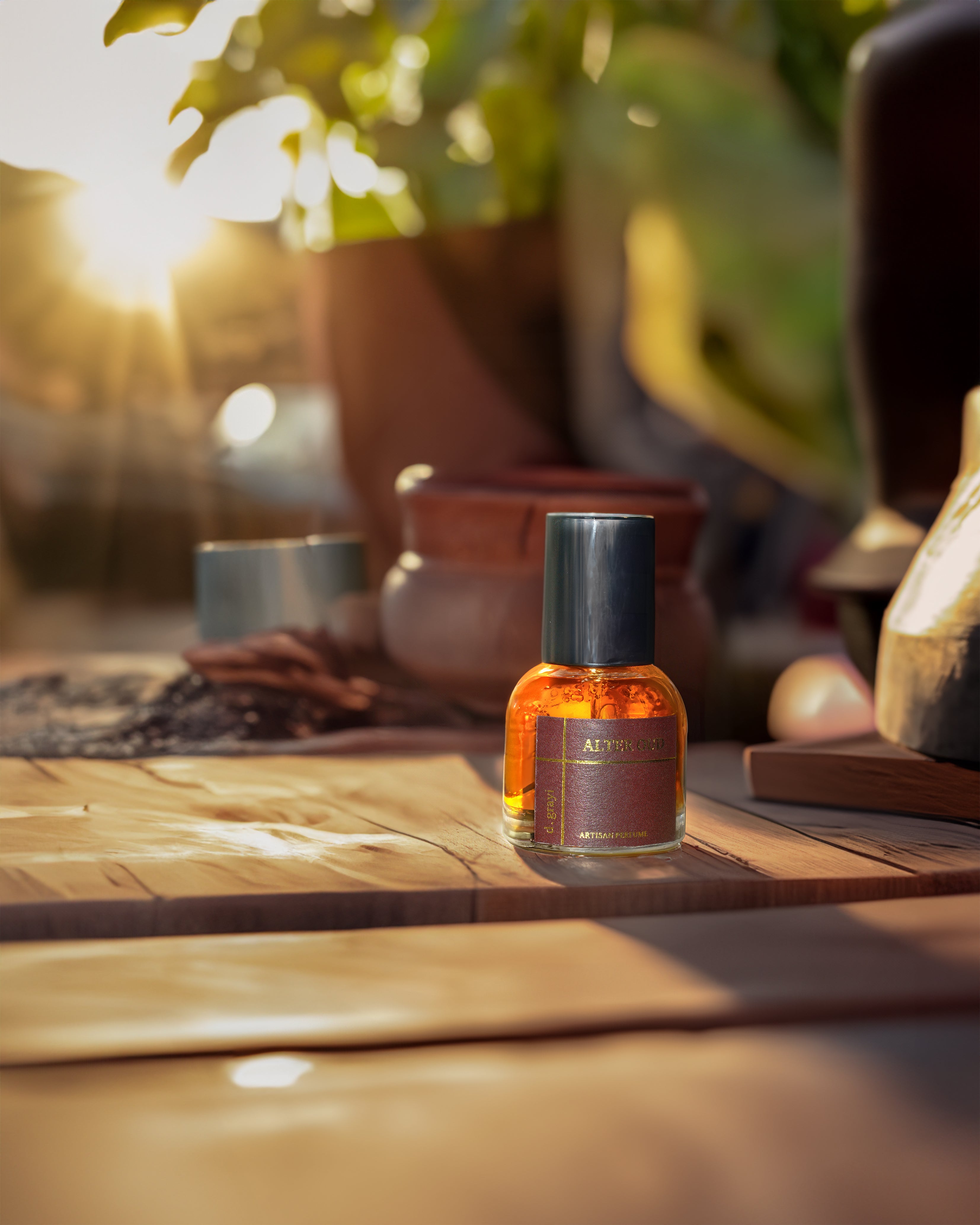 ALTER OUD [Agarwood, Dark Fruit & Spice] - lv1 studio